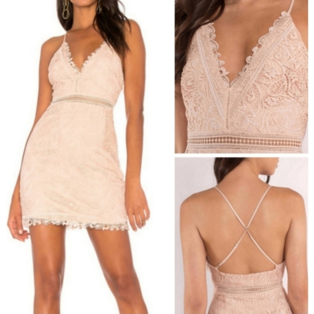 The Jetset Diaries nwt Hyacinth lace overlay mini dress strappy blush pink S